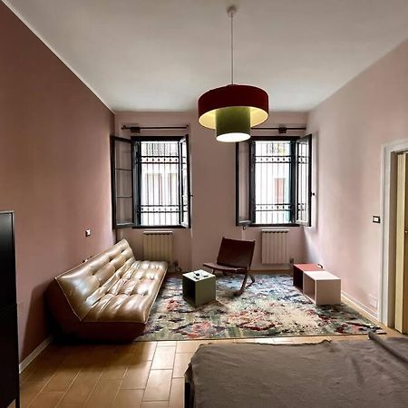 Venetian Pink Apartment In Dorsoduro Exterior photo