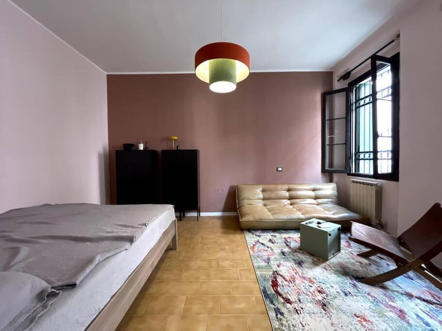 Venetian Pink Apartment In Dorsoduro Exterior photo